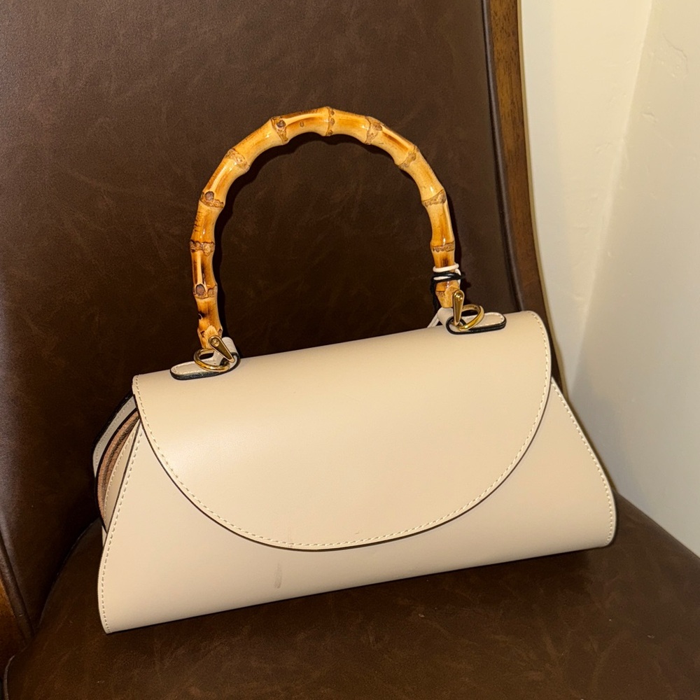 Elegant Cream Leather Handbag with Bamboo Handle